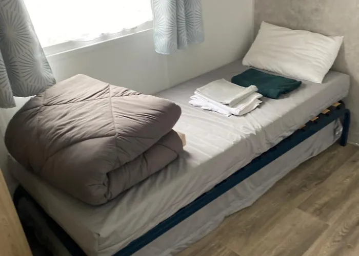 Le Refuge Aquatique: Mobil-home Confort En 4 étoiles