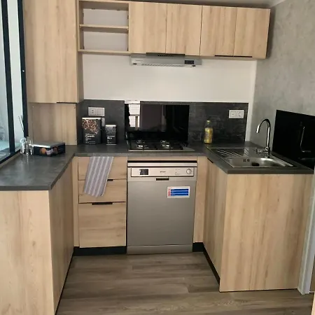 Le Refuge Aquatique: Mobil-home Confort En 4 étoiles Campsite *