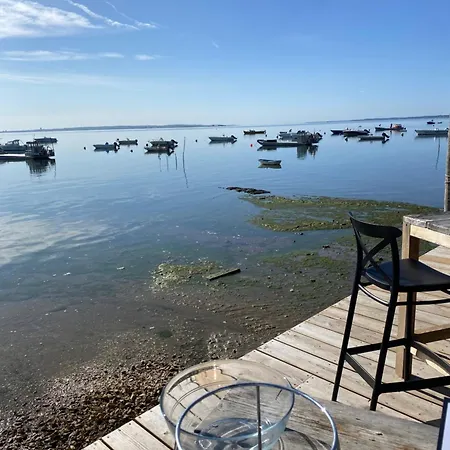 Le Refuge Aquatique: Mobil-home Confort En 4 étoiles * Lege-Cap-Ferret