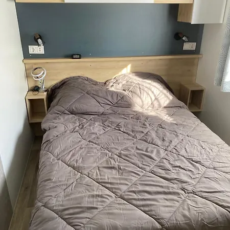 Le Refuge Aquatique: Mobil-home Confort En 4 étoiles Campsite